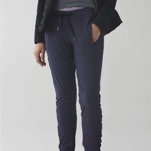 Lululemon Runderful Rulu lined Pants joggers 4 cozy soft insulated hiking